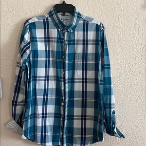 Express Men’s Soft Wash Long Sleeve Plaid Shirt